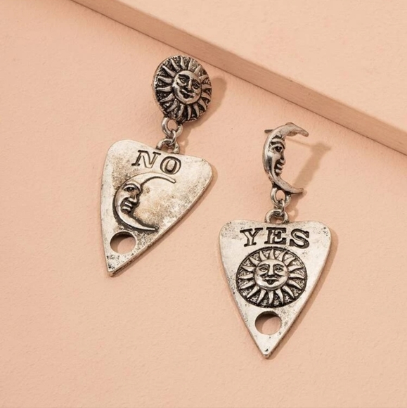 Jewelry - 💥LAST ONE💥Large Ouija Planchette Sun & Moon Vintage Style Dangle Earrings